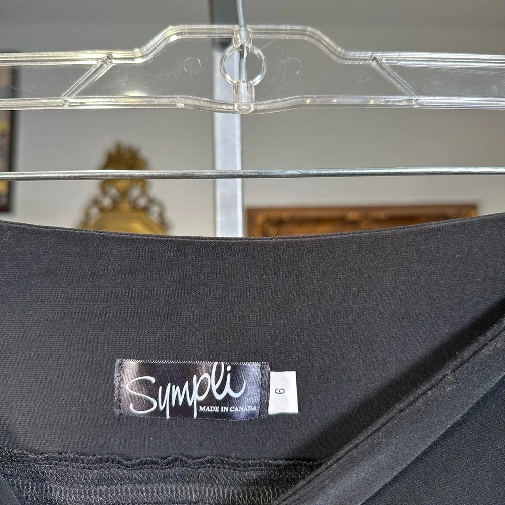 Sympli Diva Skirt Short Black Size 6 Button Detail - Picture 7 of 12